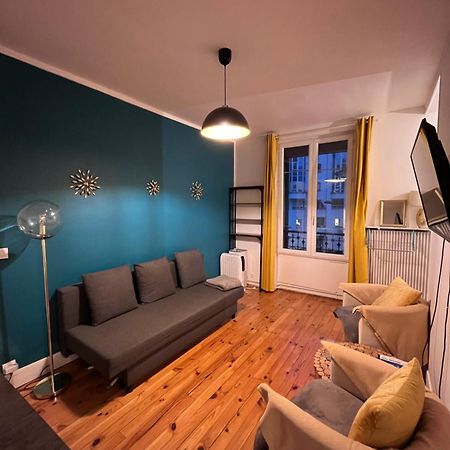 Paris Eiffel Flats Lägenhet Exteriör bild